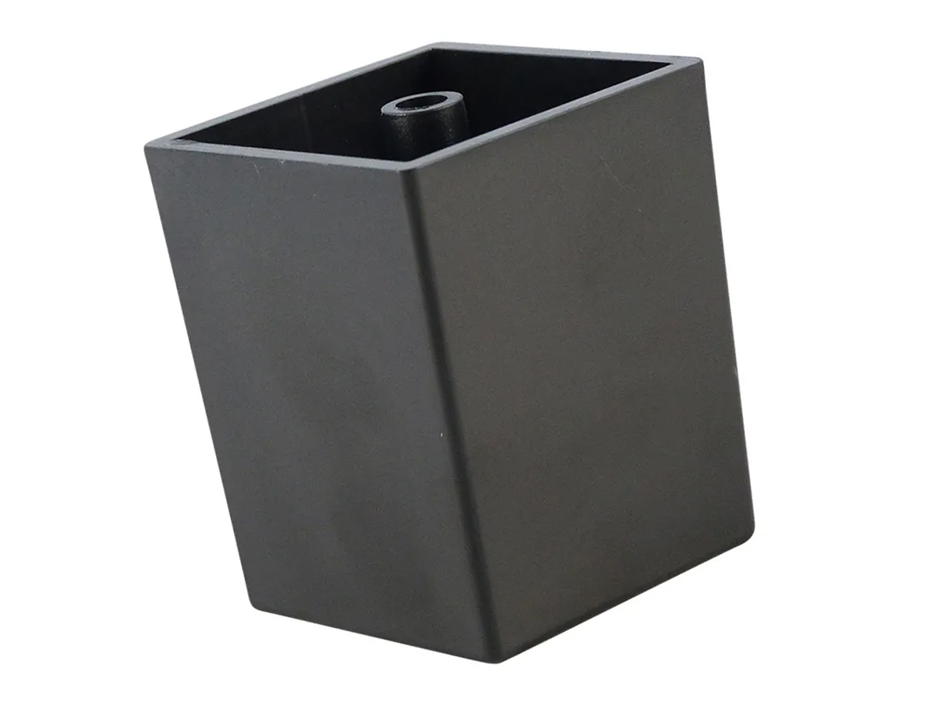 Furniture legs and feet