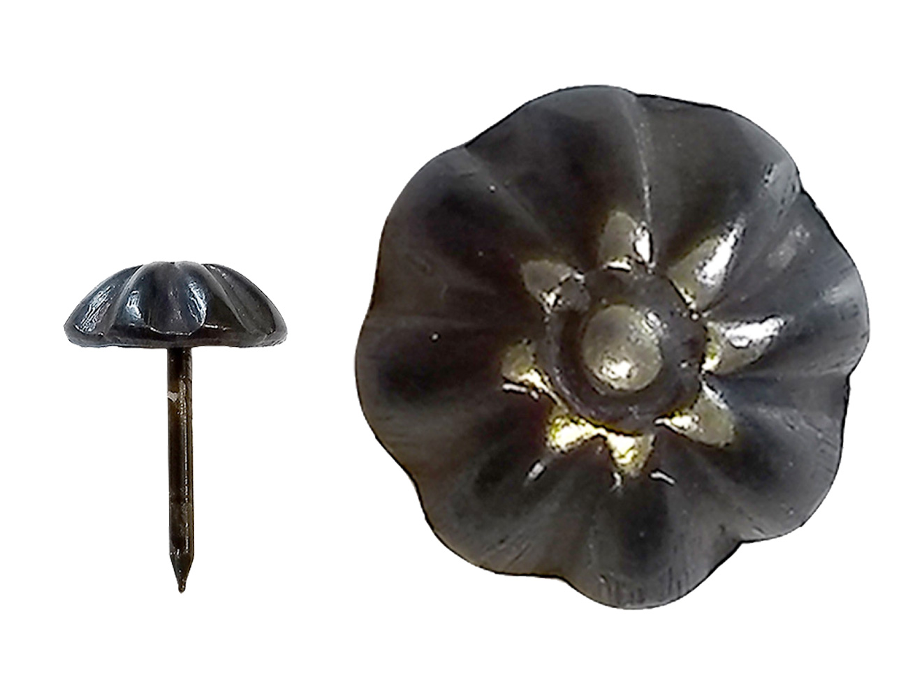 Decorative tack model 04 – daisy